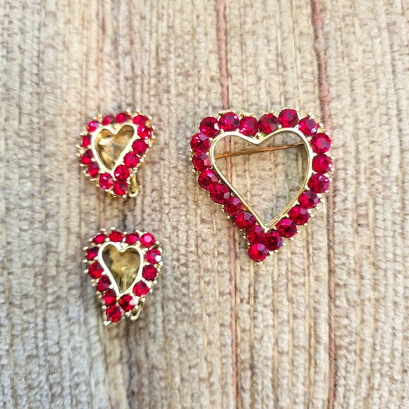 Vintage Rhinestone Red Heart Brooch and Earrings Set - Picture 1 of 7
